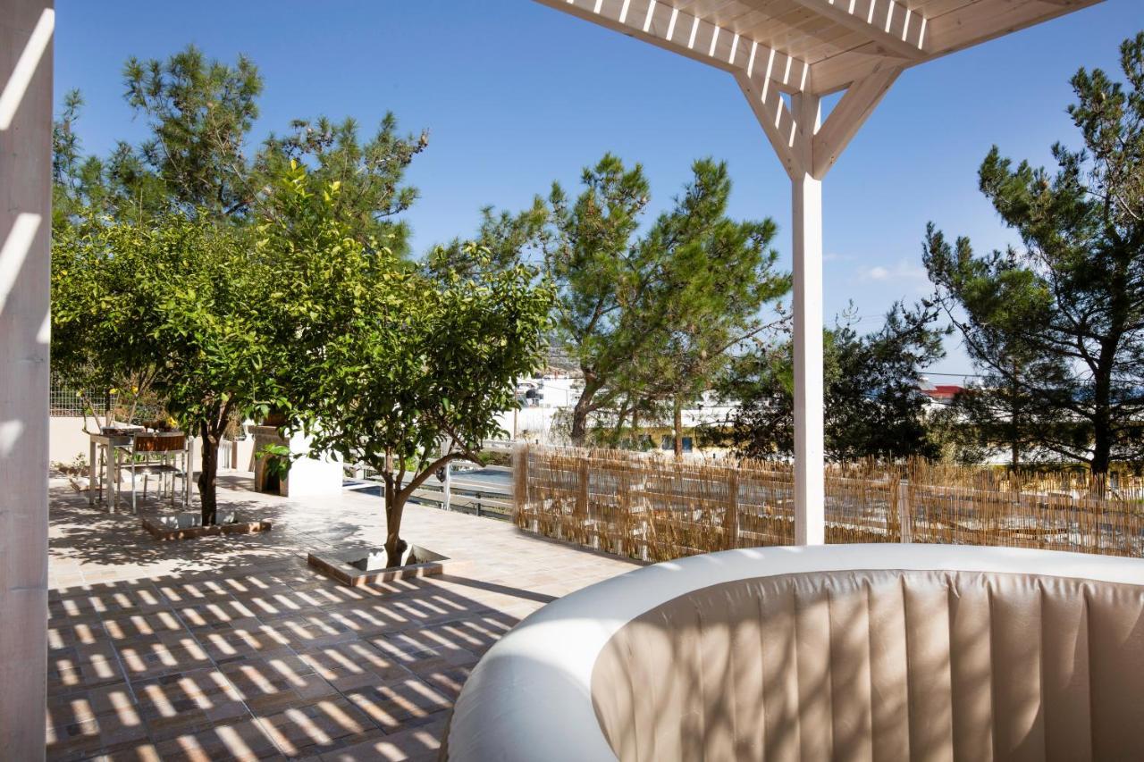 Theros Luxury Σπίτι διακοπών